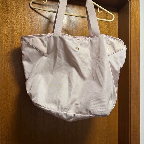 lululemon athletica Handbags - Lululemon Athletica Light Pink Tote Bag
